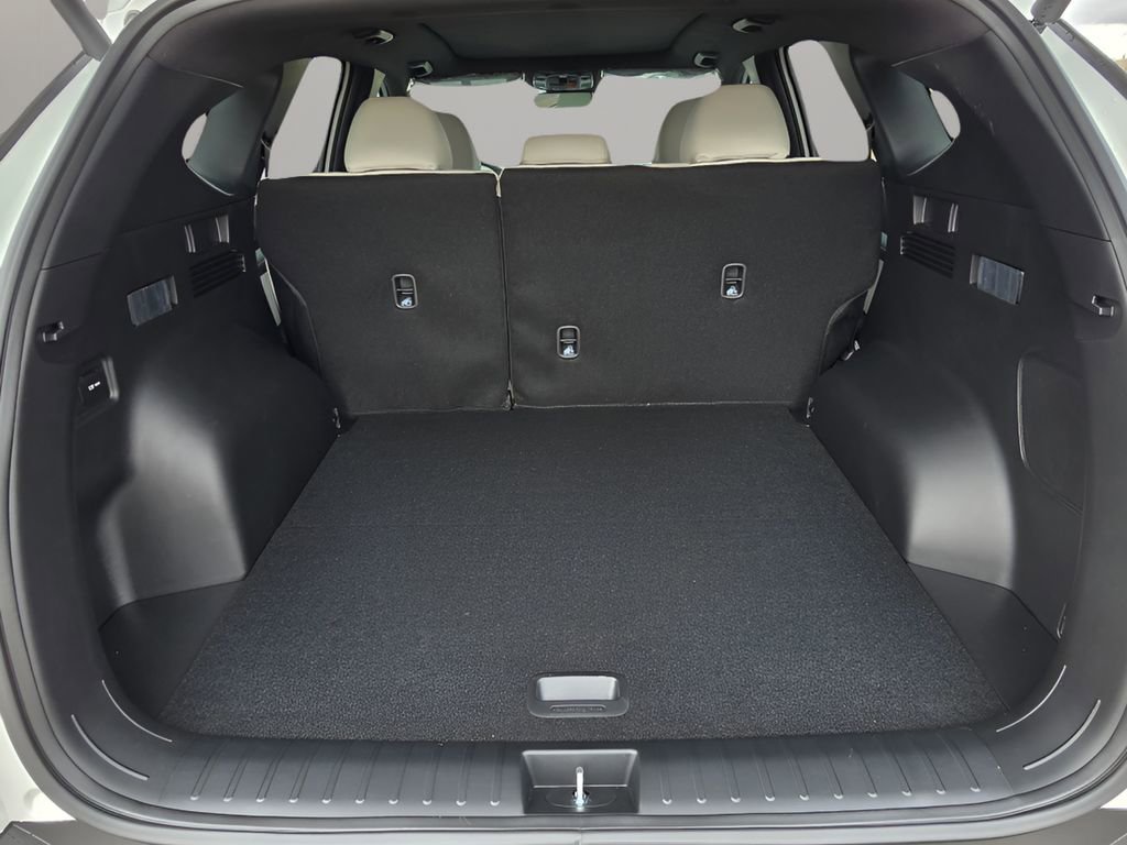 New 2026 Hyundai Tucson Limited image 30