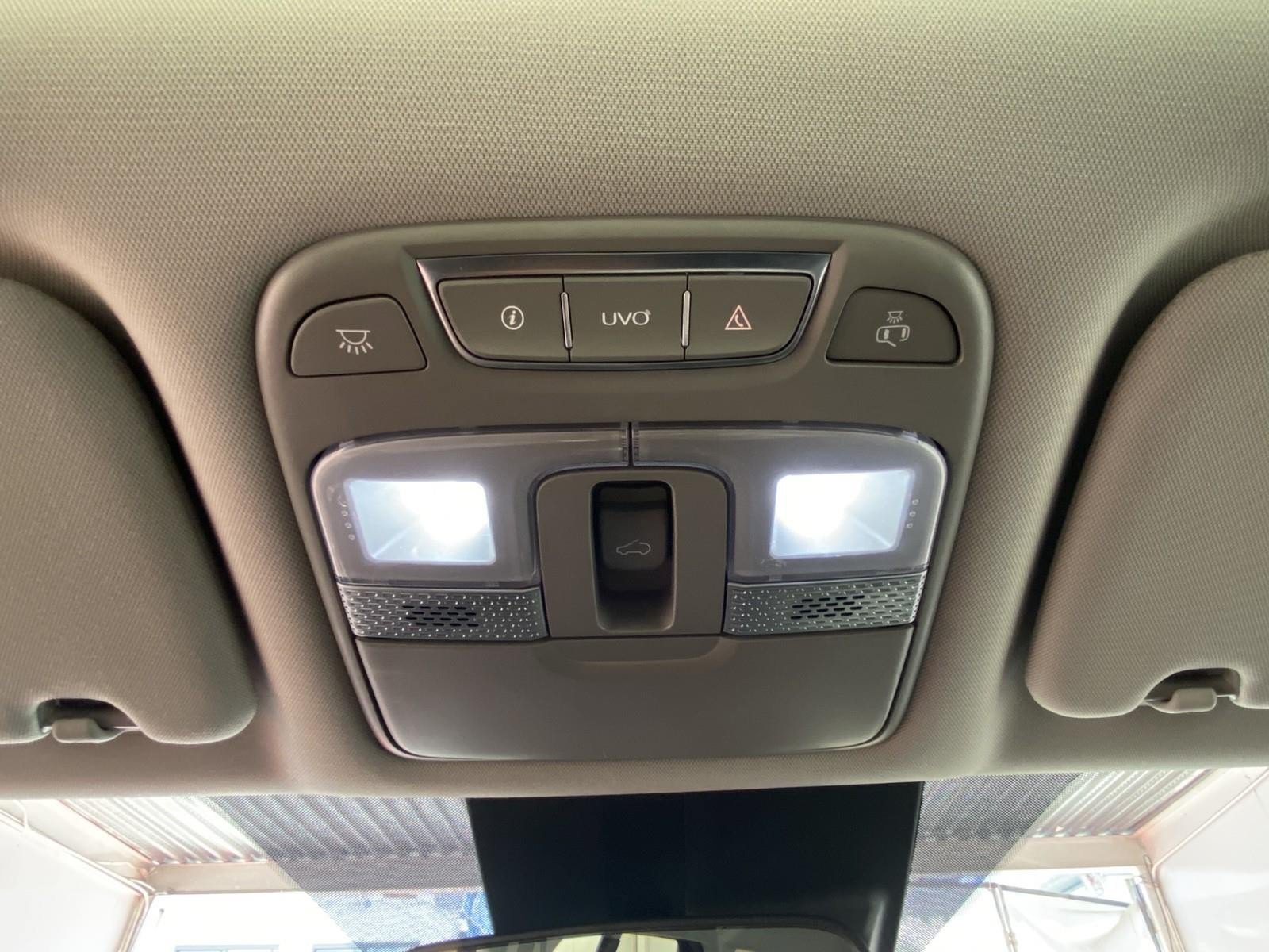 Used 2020 Kia Telluride S w/ S 8 Passenger Seating Package FWD image 28
