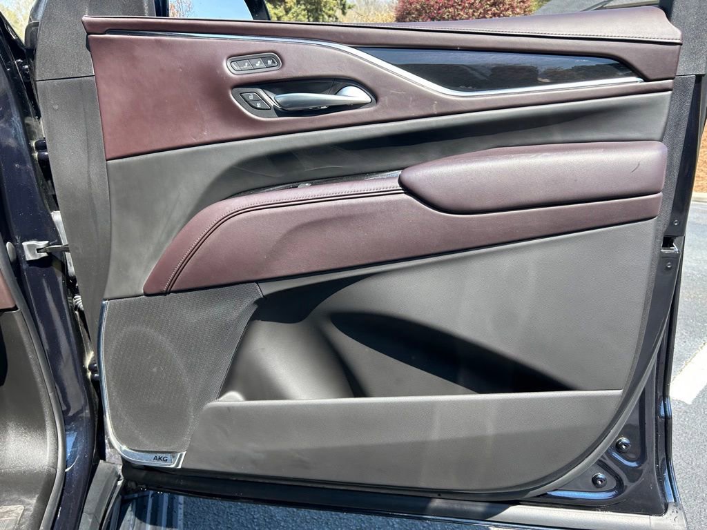 Used 2023 Cadillac Escalade ESV Sport Platinum w/ LPO, ONYX Package image 65