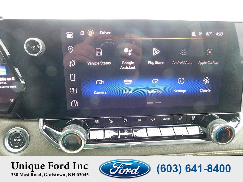 Used 2024 Chevrolet Colorado ZR2 w/ ZR2 Convenience Package III AWD/4WD image 22
