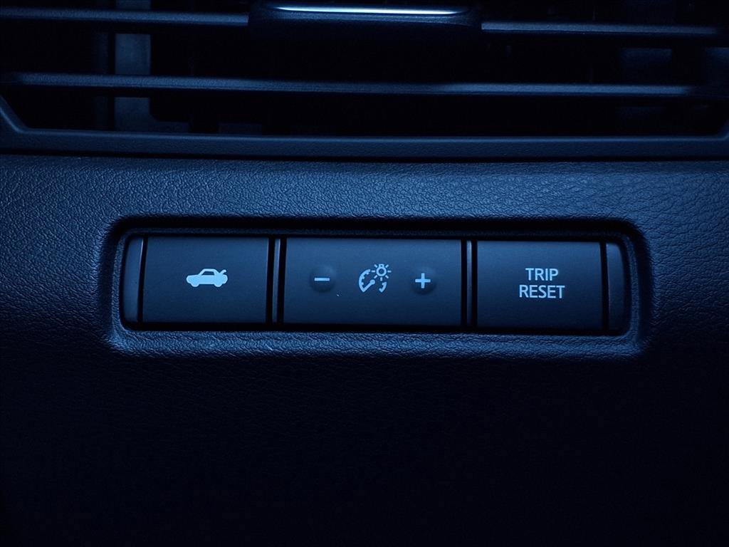 New 2025 Nissan Altima 2.5 SR image 21