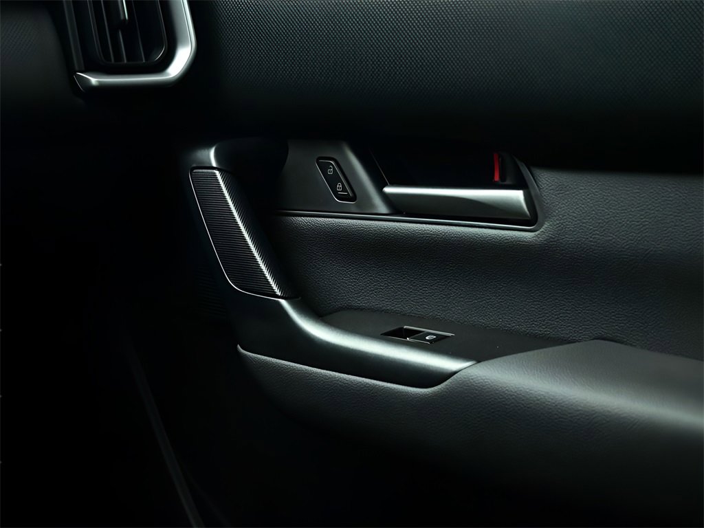 Certified 2025 MAZDA CX-50 2.5 Hybrid w/ Preferred Pkg image 13