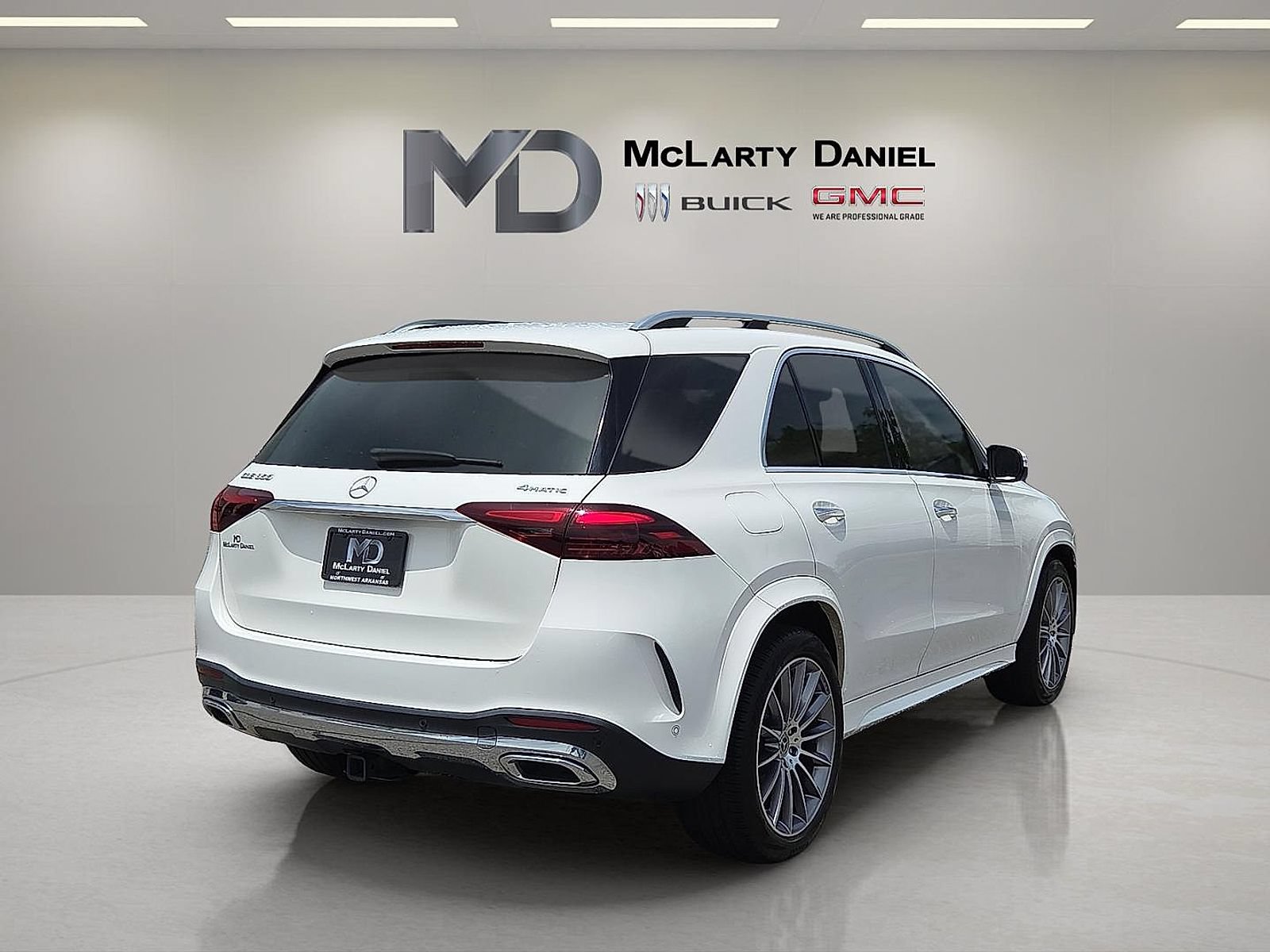 Used 2024 Mercedes-Benz GLE 350 4MATIC image 14