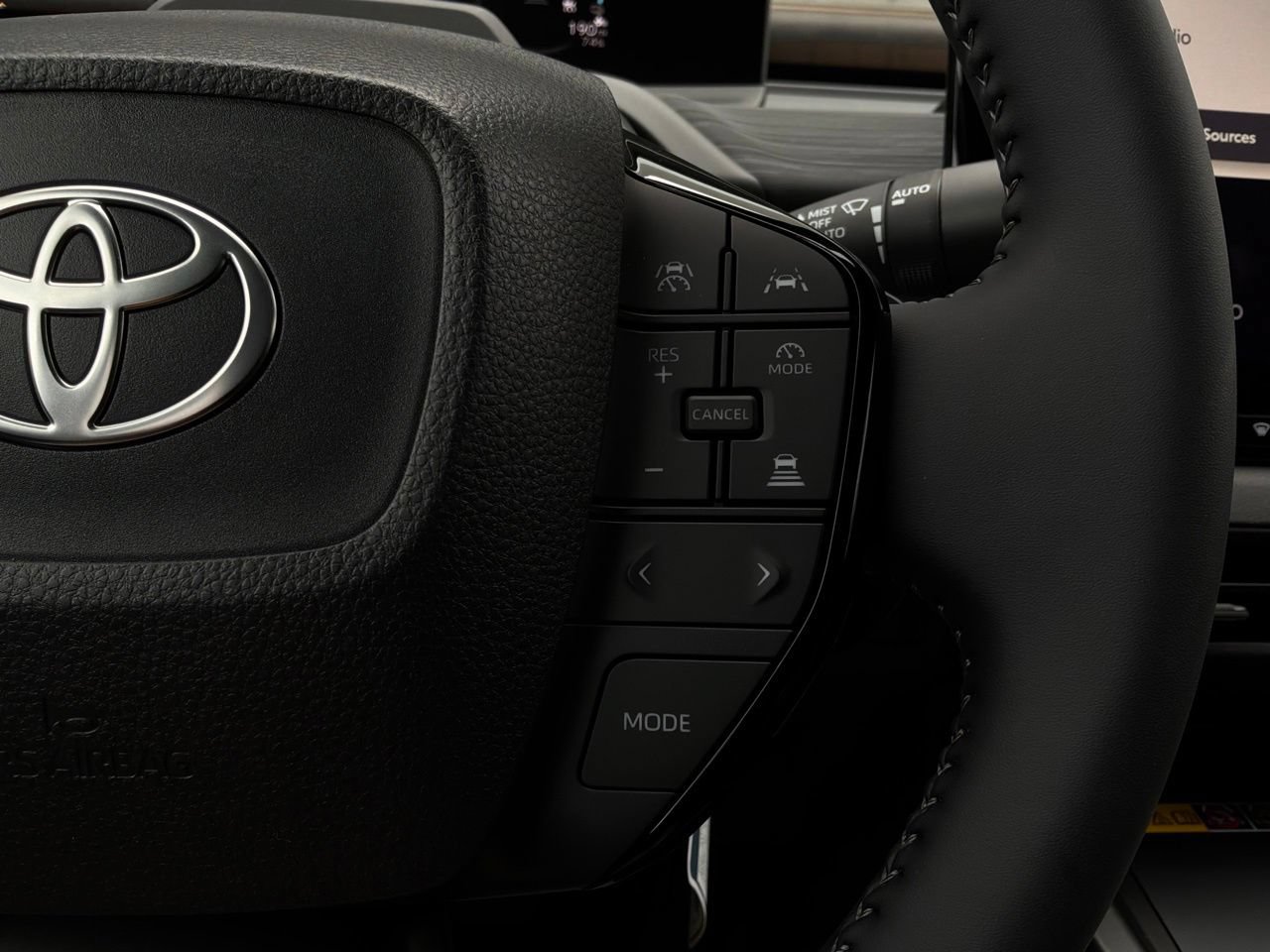 New 2026 Toyota C-HR AWD/4WD image 34
