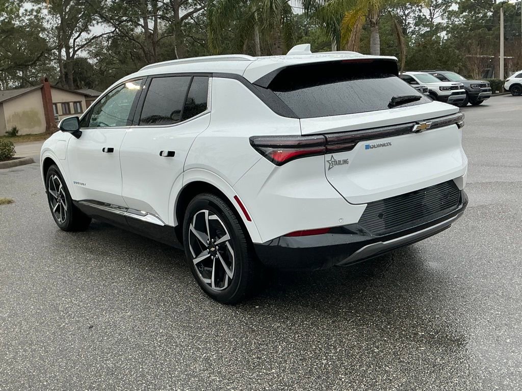 Used 2025 Chevrolet Equinox EV LT image 5