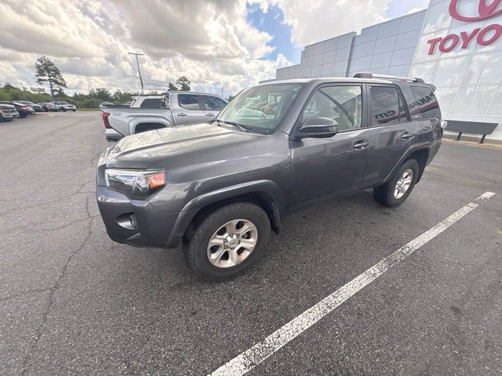 Used 2022 Toyota 4Runner SR5 RWD image 8