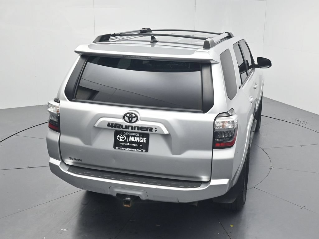 Used 2023 Toyota 4Runner SR5 AWD/4WD image 55