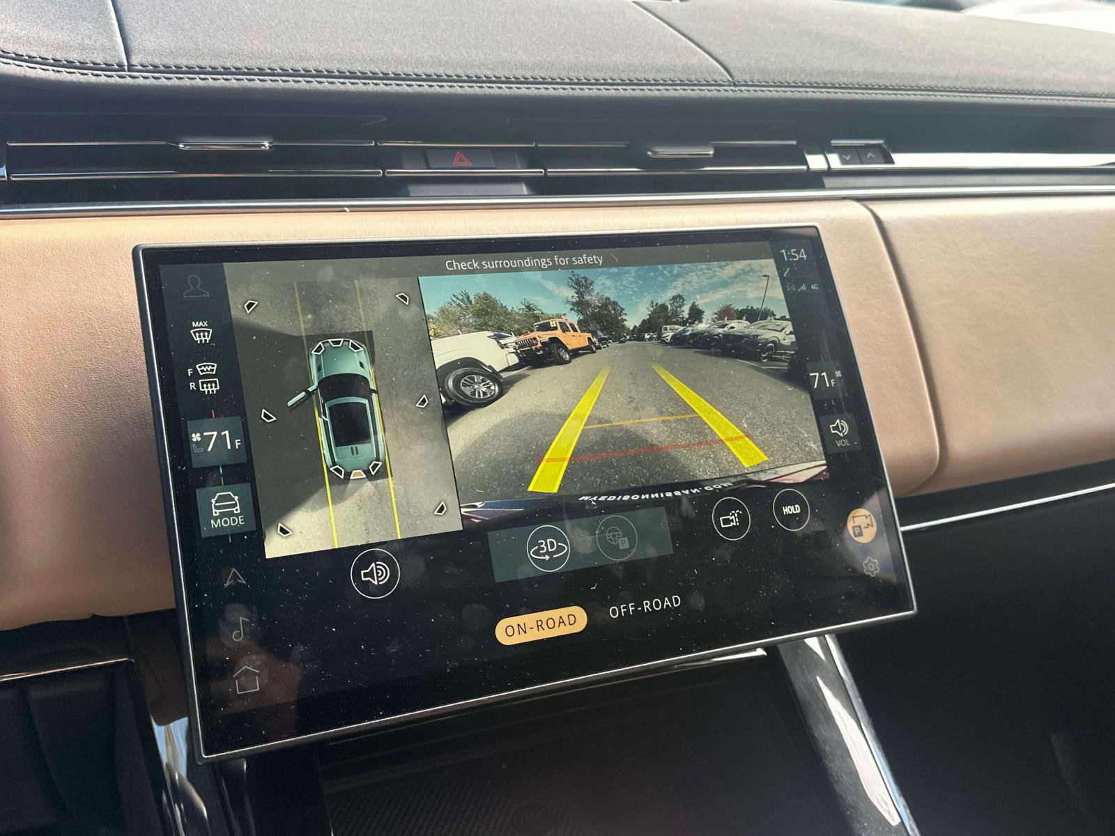 Used 2024 Land Rover Range Rover Sport Dynamic SE image 28