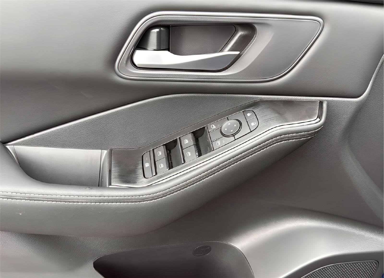 New 2026 Nissan Rogue SV image 9