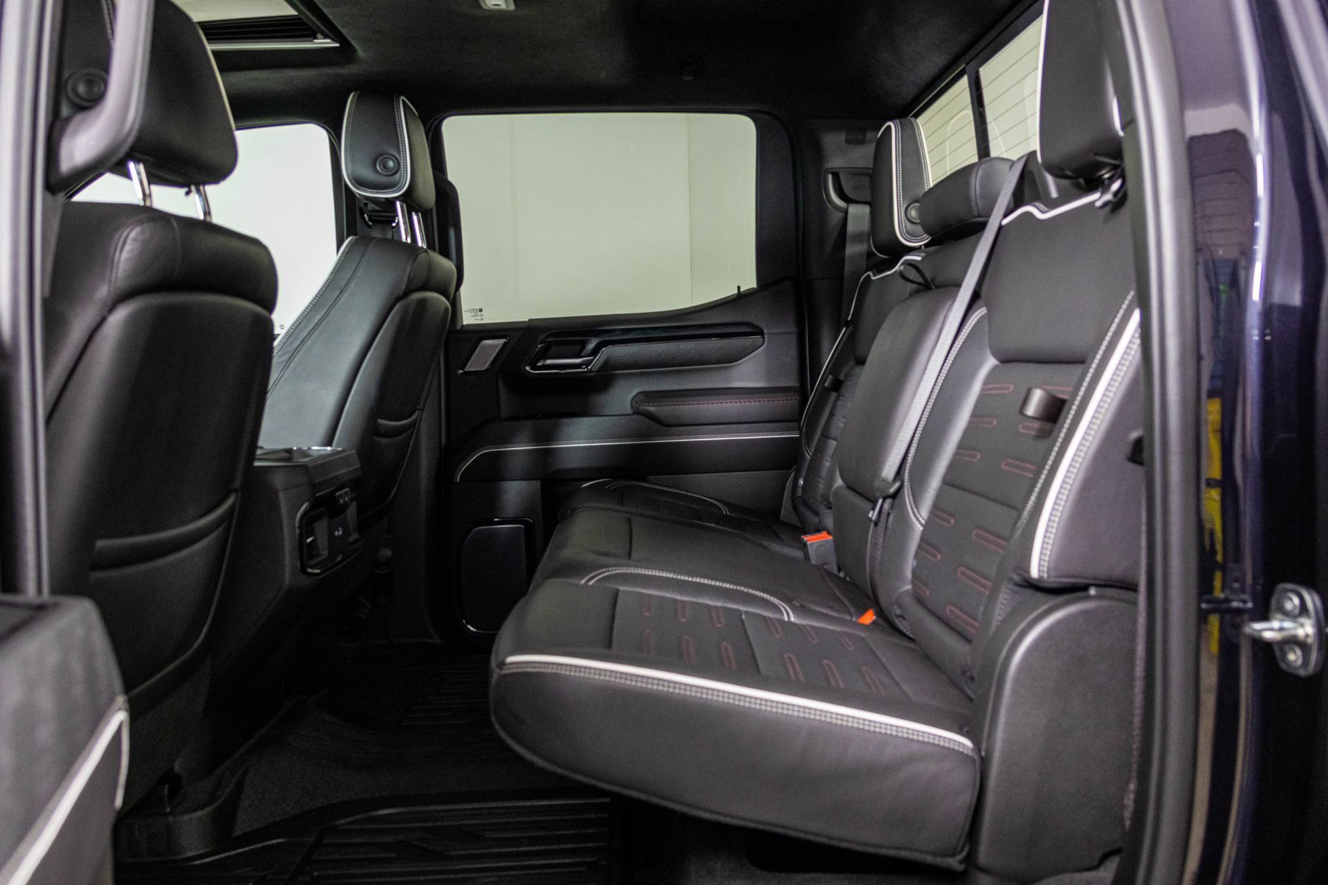 Used 2023 GMC Sierra 1500 AT4X AWD/4WD image 47