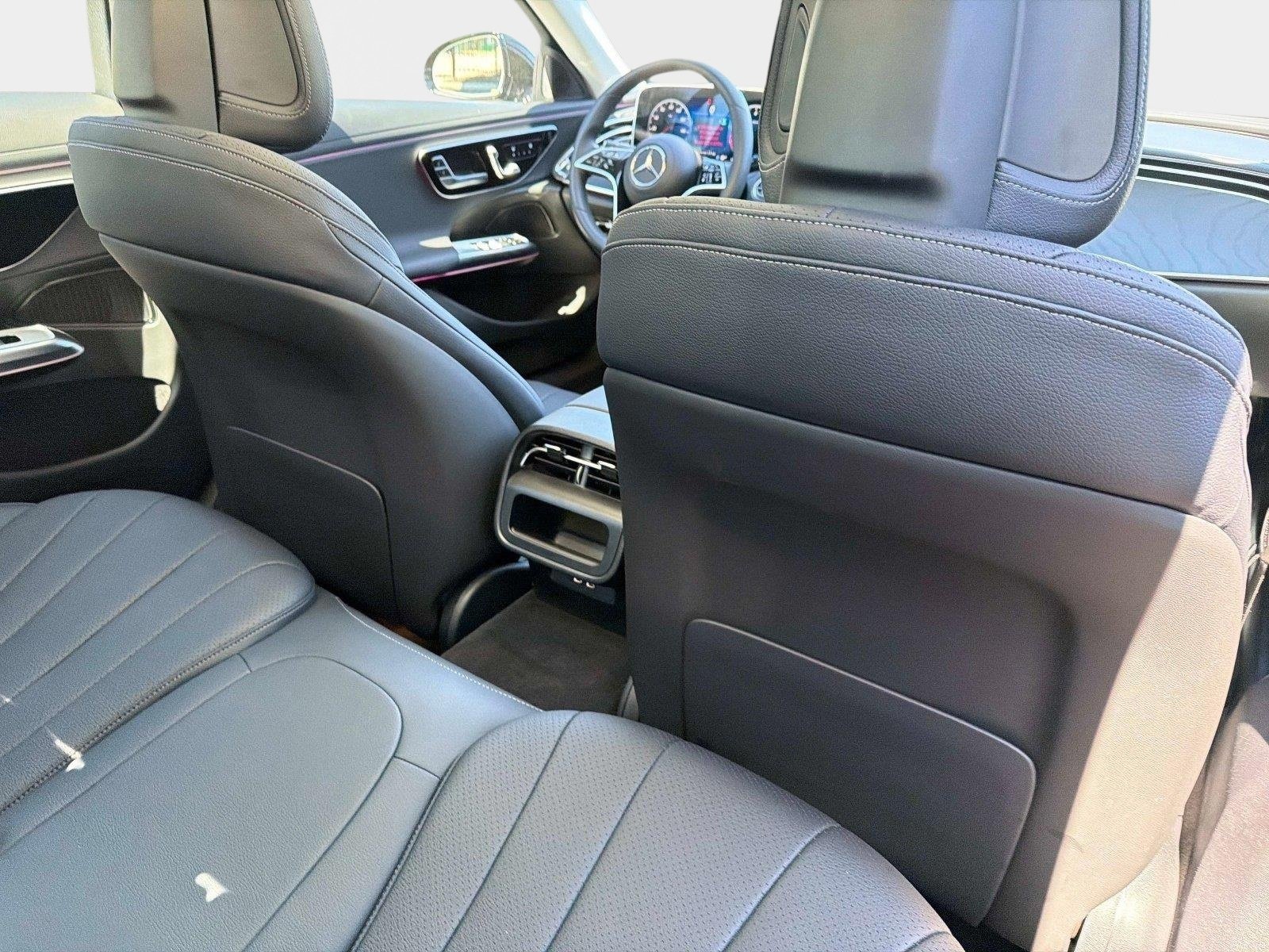 Used 2025 Mercedes-Benz E 350 Sedan image 28