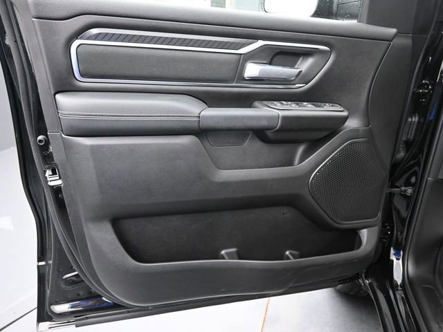 New 2026 RAM 1500 4x4 Crew Cab image 12