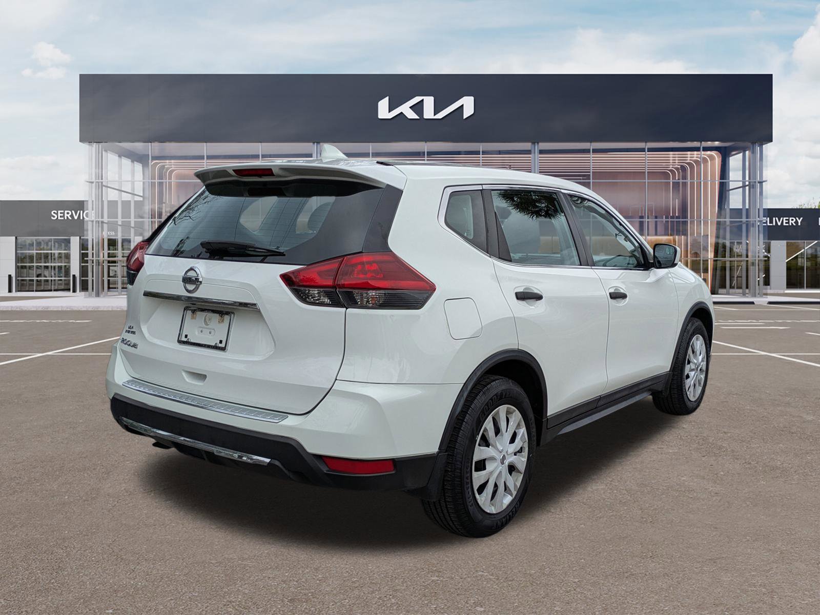 Used 2019 Nissan Rogue S image 4
