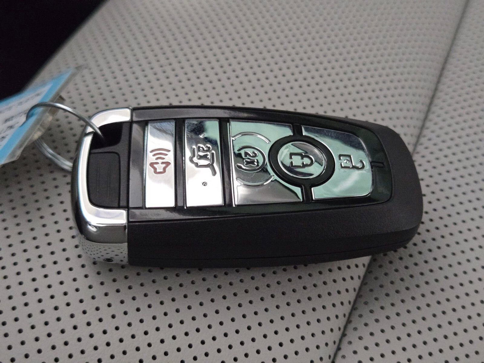 New 2026 Lincoln Nautilus Premier w/ Jet Appearance Package image 28