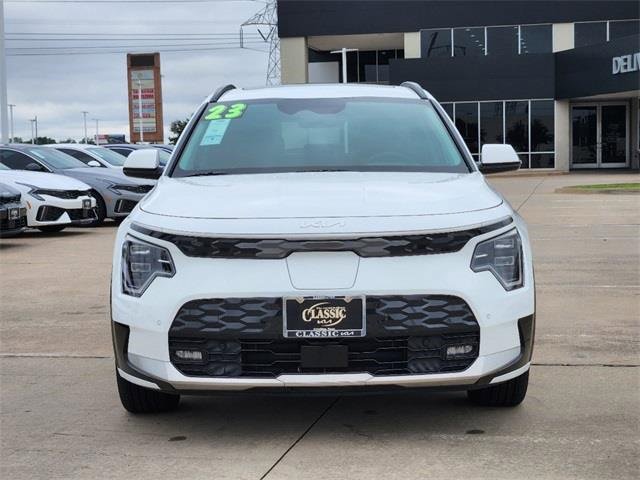 Used 2023 Kia Niro Wave image 2