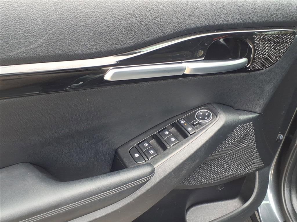 Used 2024 Kia Seltos EX image 17