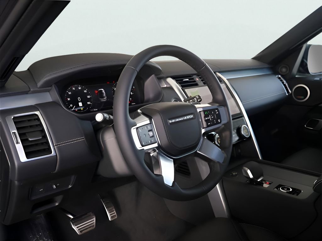 New 2025 Land Rover Discovery Dynamic SE image 20