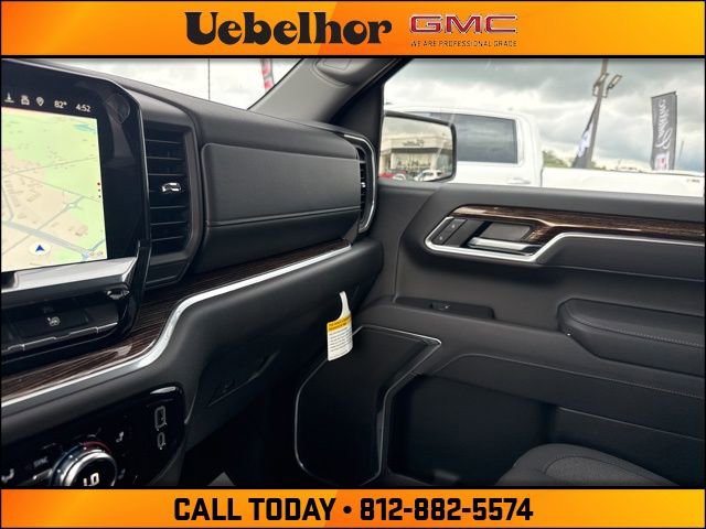 New 2025 GMC Sierra 1500 SLE w/ X31 Off-Road Package image 33