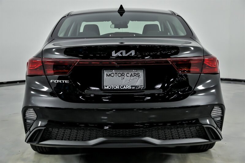 Used 2024 Kia Forte LXS FWD image 10