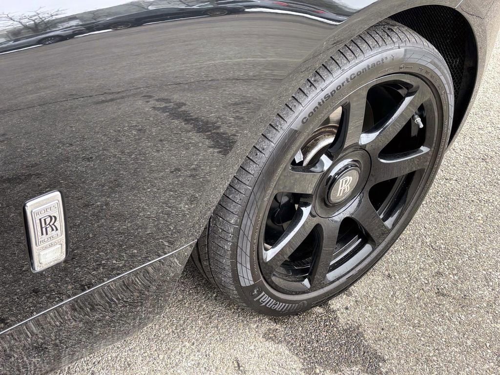 Used 2014 Rolls-Royce Wraith image 9