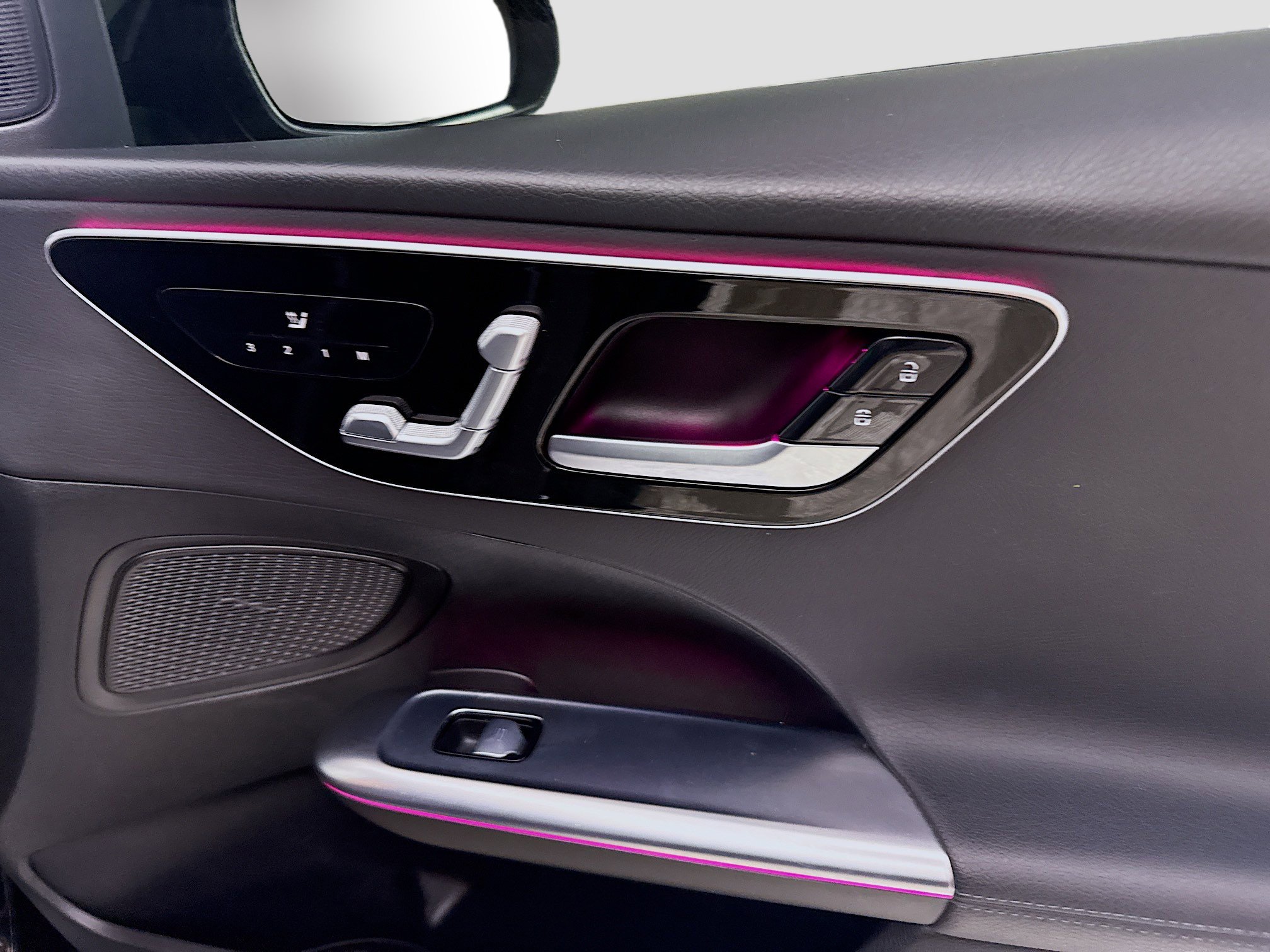 Used 2022 Mercedes-Benz C 300 4MATIC Sedan w/ Exclusive Trim Package image 31