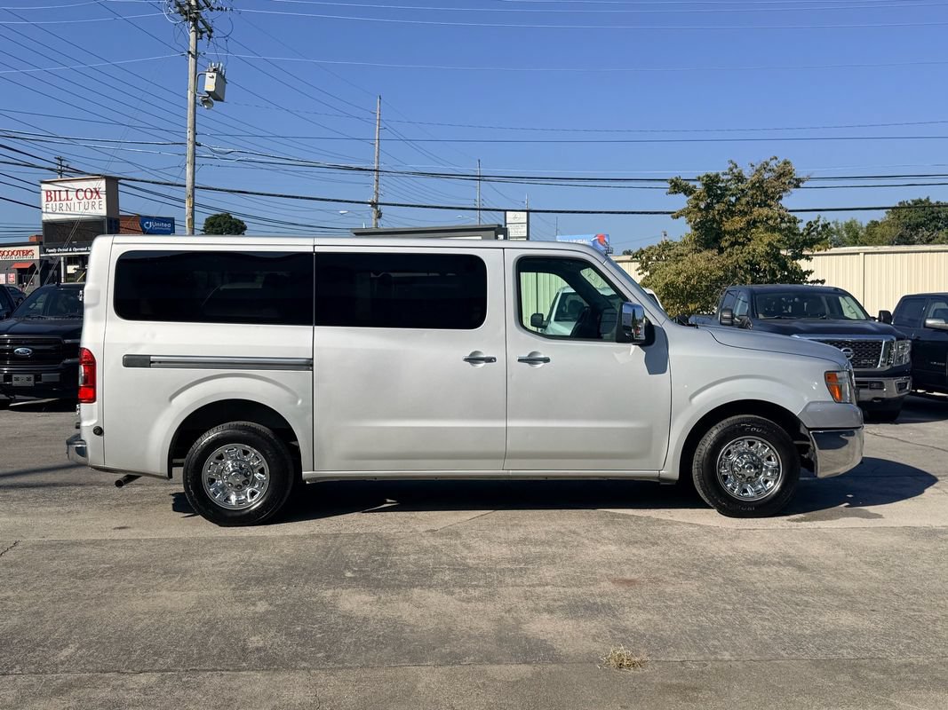 Used 2018 Nissan NV 3500 SL RWD image 7