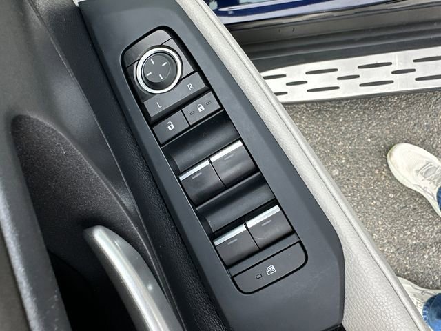 Used 2025 Toyota Grand Highlander AWD image 36