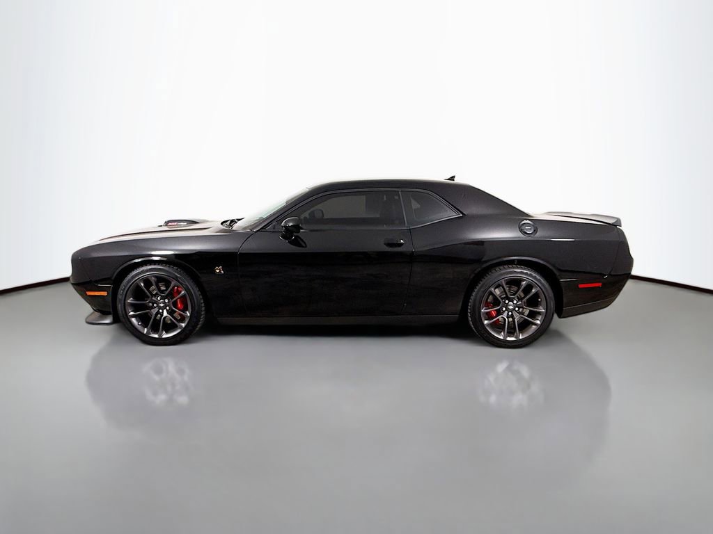 Used 2022 Dodge Challenger R/T Scat Pack w/ Shaker Package image 4