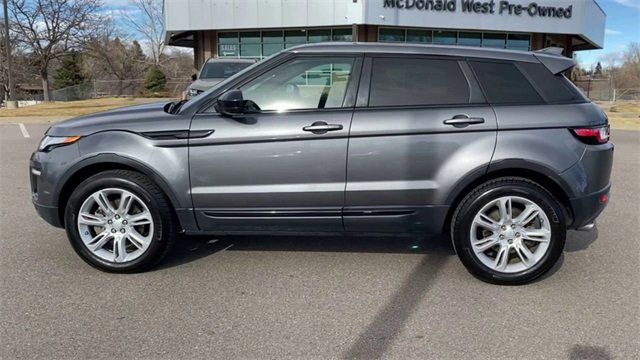 Used 2018 Land Rover Range Rover Evoque SE image 5