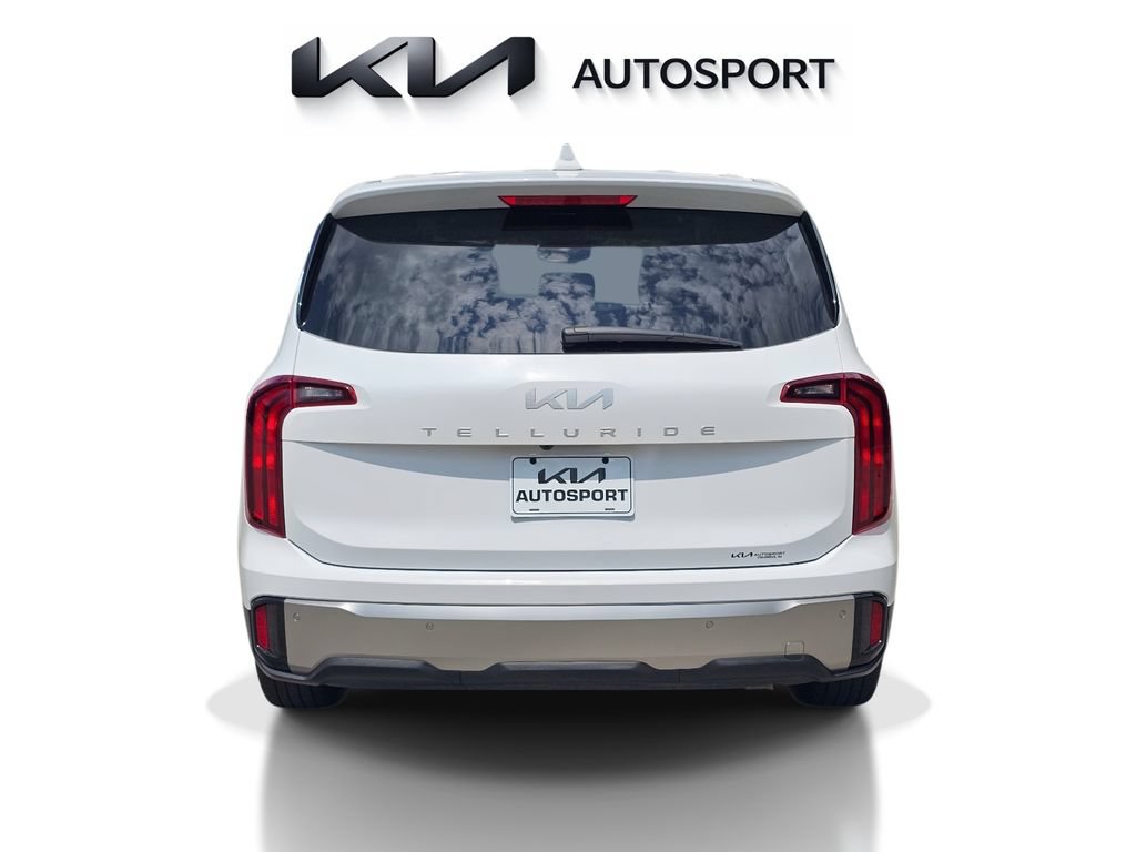 Certified 2025 Kia Telluride LX FWD image 11