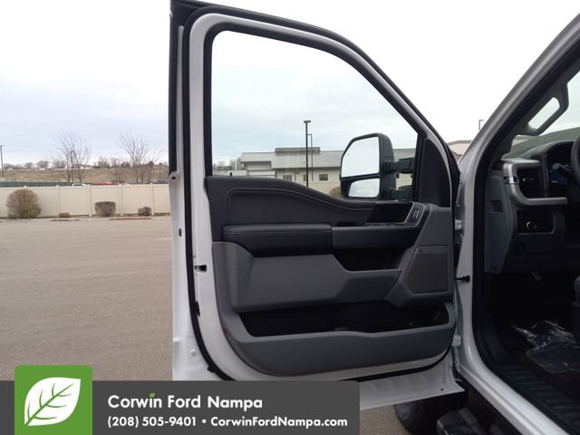 New 2026 Ford F350 XLT w/ XLT Premium Package image 10