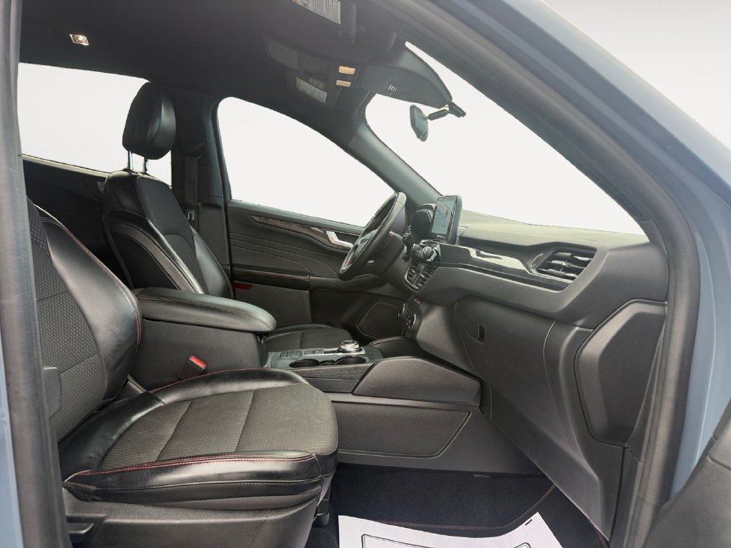 Used 2023 Ford Escape ST-Line FWD image 15