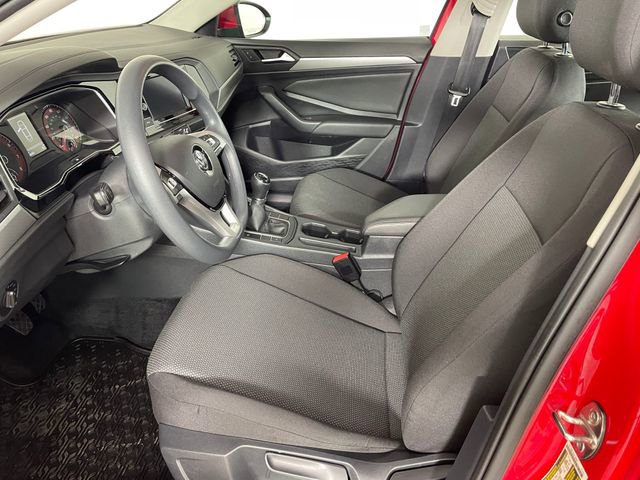 Used 2020 Volkswagen Jetta S image 2