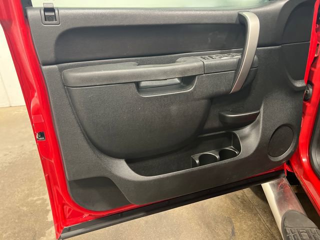 Used 2013 Chevrolet Silverado 2500 LT w/ Interior Plus Package image 10