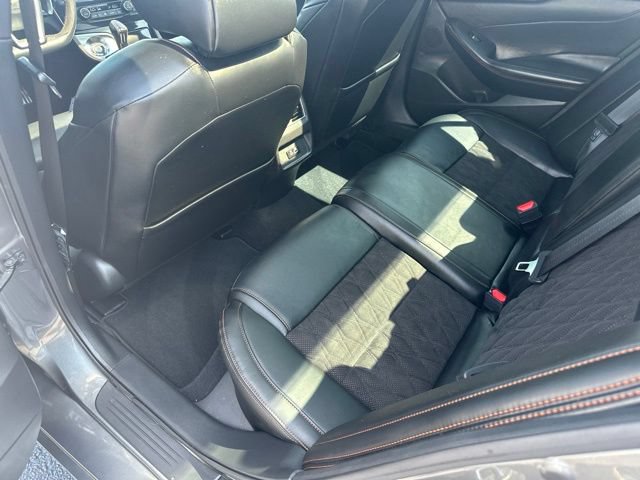 Used 2023 Nissan Maxima SR w/ Sport Mat Group FWD image 15