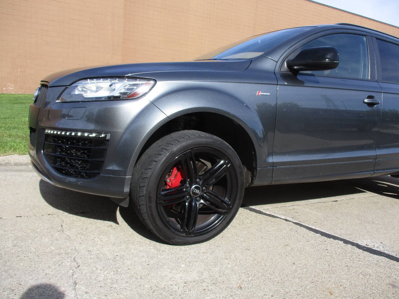 Used 2015 Audi Q7 3.0T S line Prestige w/ Sport Edition AWD/4WD image 21