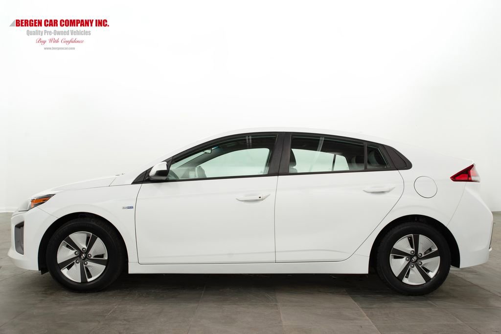 Used 2020 Hyundai Ioniq Blue image 5