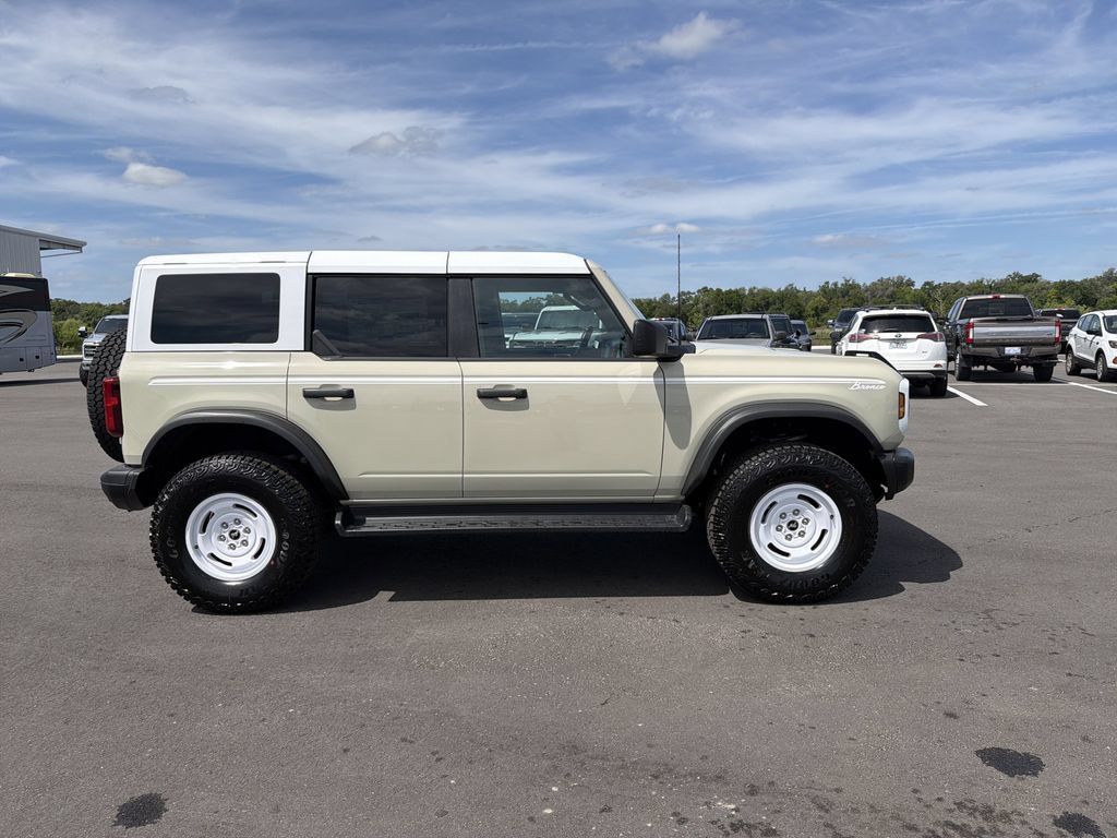New 2026 Ford Bronco Heritage Edition AWD/4WD image 3