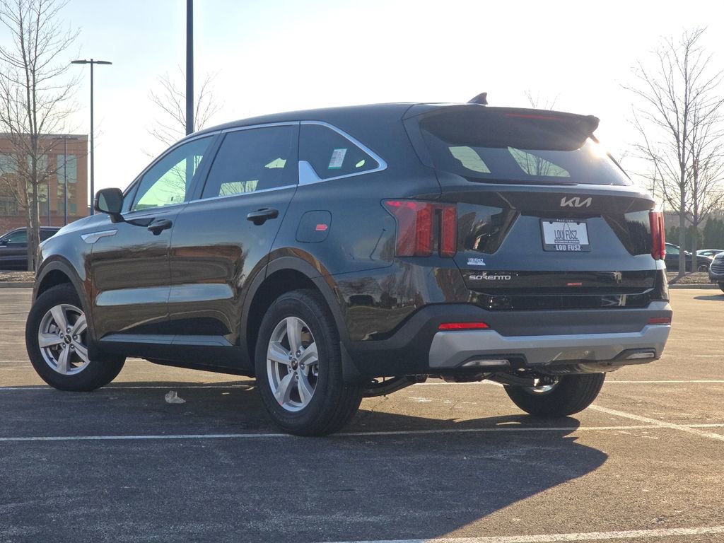 New 2026 Kia Sorento LX image 14