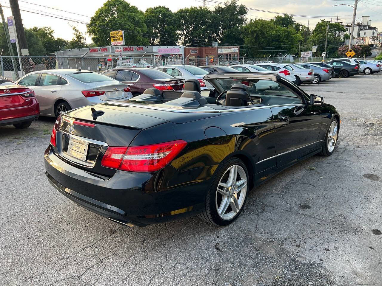 Used 2011 Mercedes-Benz E 550 Cabriolet image 11