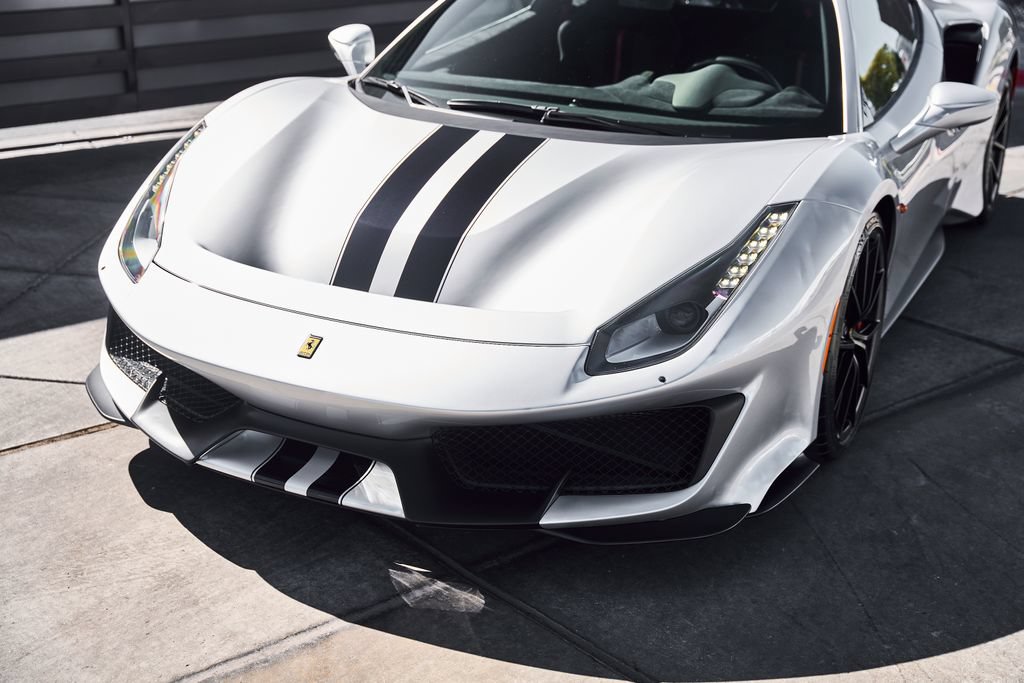 Used 2020 Ferrari 488 Pista Coupe RWD image 6