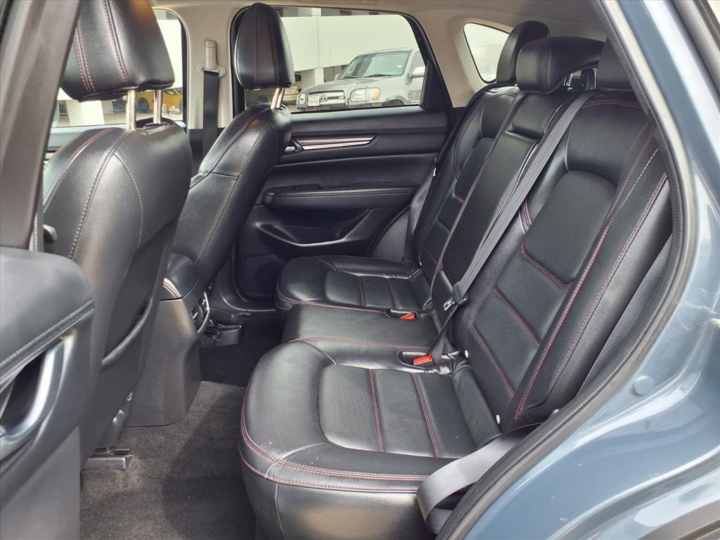 Used 2025 MAZDA CX-5 Carbon Edition image 18
