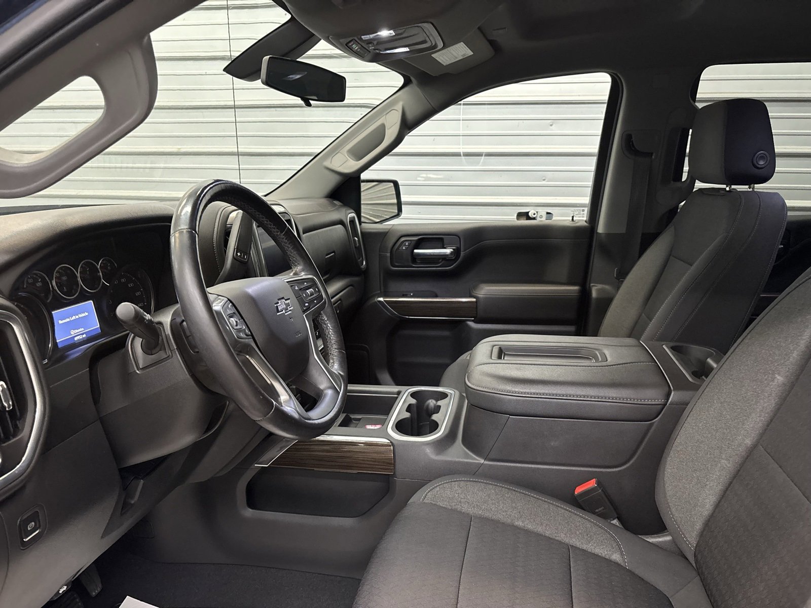 Used 2021 Chevrolet Silverado 1500 LT Trail Boss w/ Bed Protection Package image 11