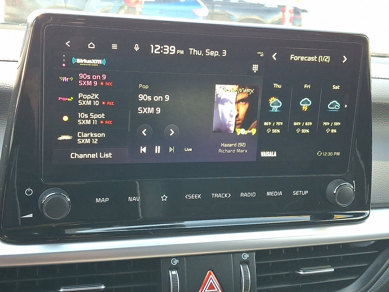Used 2023 Kia Forte GT-Line w/ GT-Line Technology Package FWD image 17