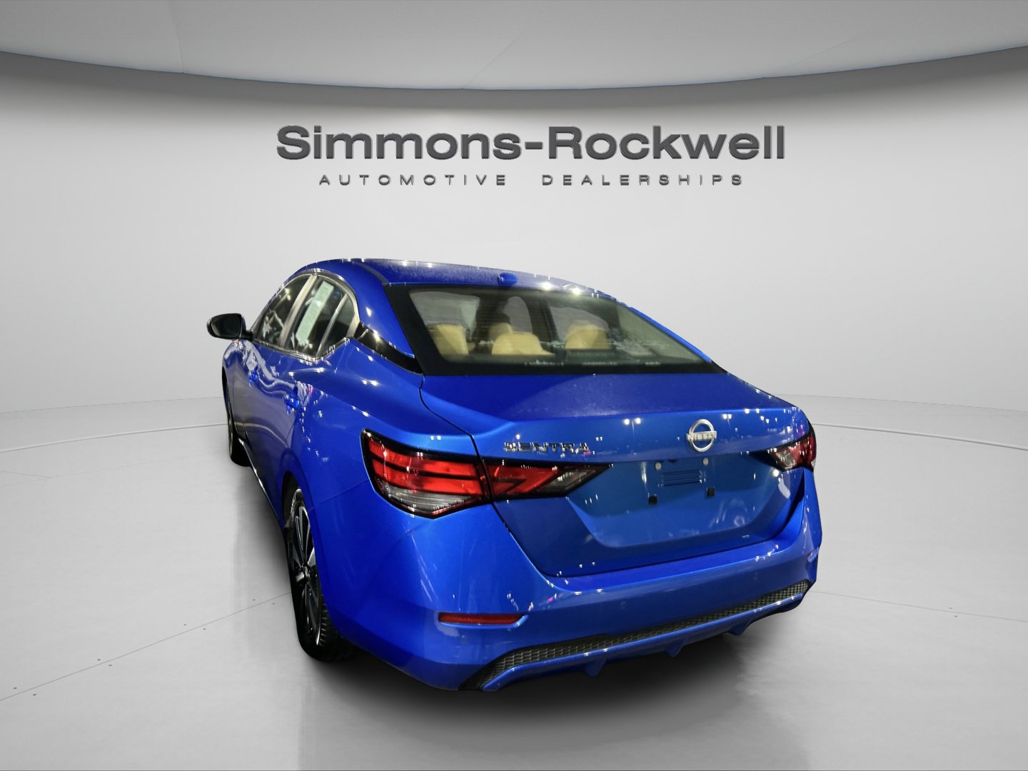 Used 2025 Nissan Sentra SV w/ SV Premium Package image 6