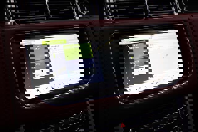 Used 2017 Land Rover Range Rover Long Wheelbase Autobiography image 22