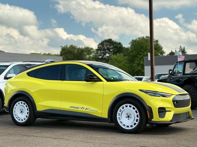 Used 2025 Ford Mustang Mach-E GT AWD/4WD image 34