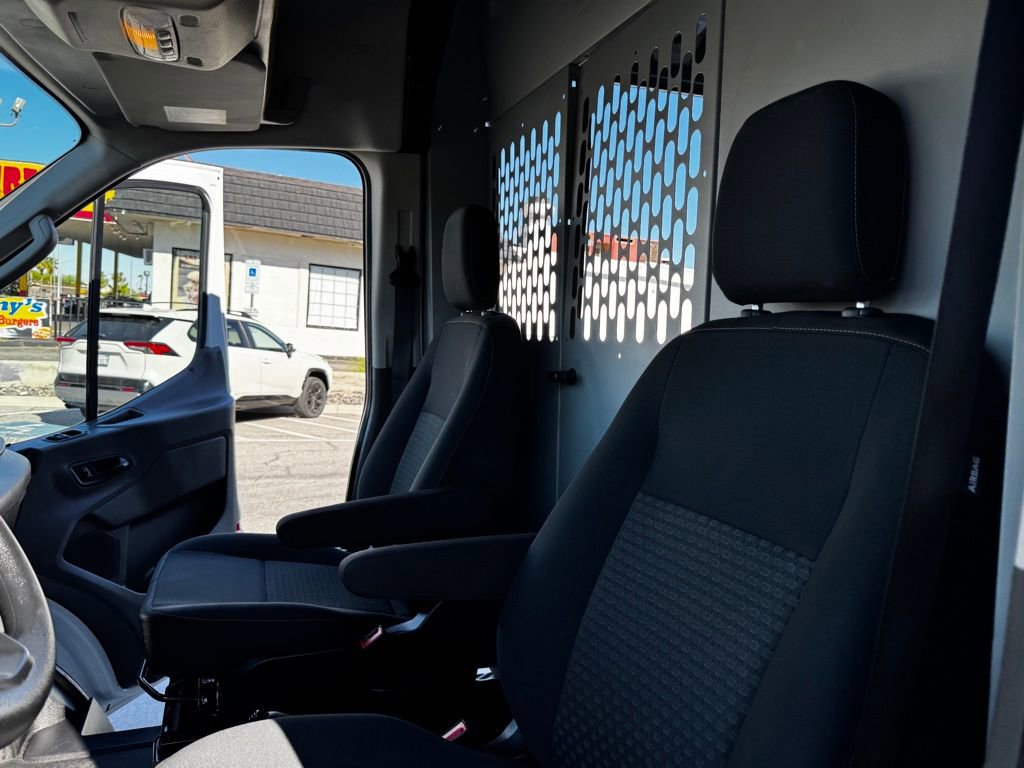 Used 2020 Ford Transit 250 Medium Roof image 30