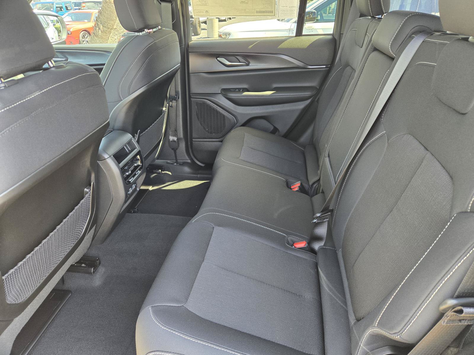 New 2026 Jeep Grand Cherokee Laredo X RWD image 27