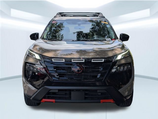 Used 2025 Nissan Rogue SV AWD/4WD image 10